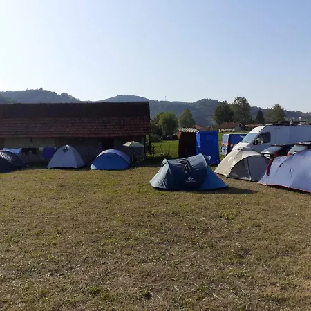 Роскошный шатер Dragacevska Avlija - Camp Гуча