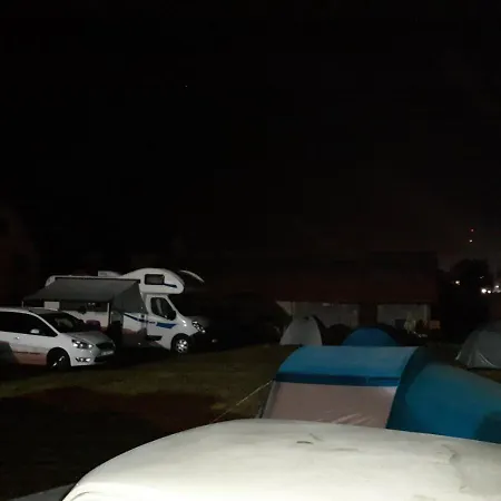 Dragacevska Avlija - Camp Гуча